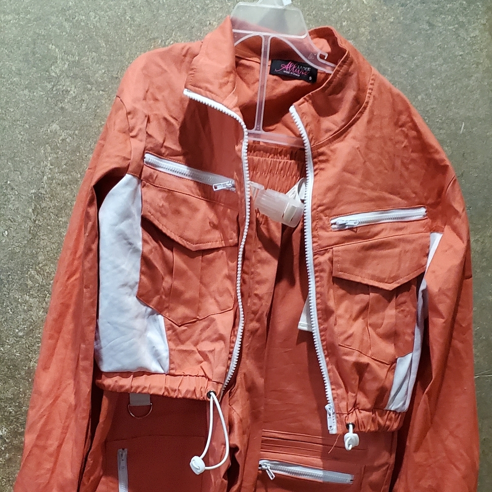 2 Piece Set - image 1